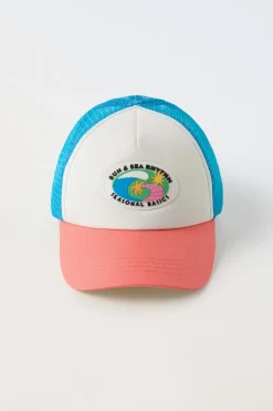 Niños ZARA 1½ - 6 Años·Accesorios|6 - 14 Años·Accesorios<GORRA REJILLA ETIQUETA ENGOMADA