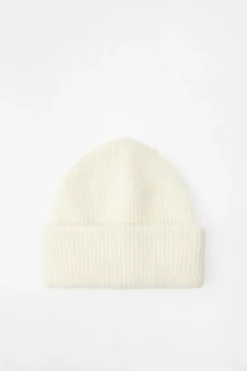 Fashion GORRO BEANIE PUNTO VUELTA Mujer Accesorios / Bisuteria