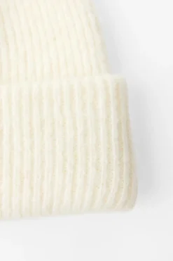 Fashion GORRO BEANIE PUNTO VUELTA Mujer Accesorios / Bisuteria