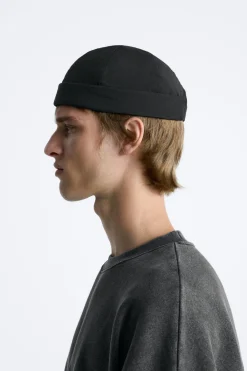 Discount GORRO CORTO TÉCNICO Hombre Accesorios