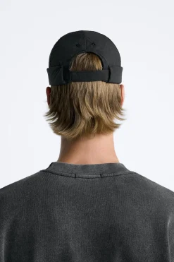 Discount GORRO CORTO TÉCNICO Hombre Accesorios