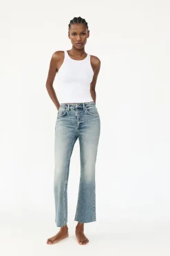 New JEANS TRF CROPPED FLARE TIRO ALTO Mujer Jeans