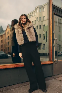 Sale JEANS TRF EXTRA CURVED TIRO MEDIO Mujer Jeans