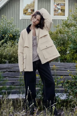 Best JEANS TRF PESPUNTES BAJO VUELTA TIRO ALTO Mujer Jeans