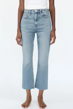 Clearance JEANS TRF STOVE PIPE TIRO ALTO Mujer Jeans