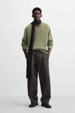 Sale JERSEY ESTRUCTURA CUELLO PICO Hombre Jerséis / Chaquetas