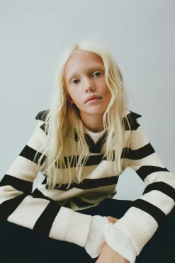 Niños ZARA 6 - 14 Años·Punto<JERSEY RAYAS CUELLO