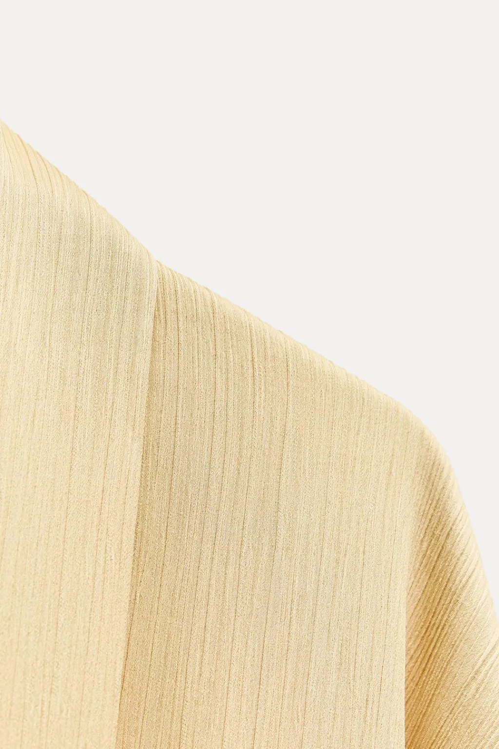 Discount KIMONO PLISADO CINTURÓN Mujer Chaquetas / Cazadoras