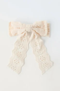 Niños ZARA 1½ - 6 Años·Accesorios|6 - 14 Años·Accesorios<LAZO CALADOS PASADOR