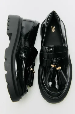 Niños ZARA 6 - 14 Años·Zapatos<MOCASÍN BORLAS