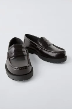 Niños ZARA 6 - 14 Años·Zapatos|6 - 14 Años·Trajes<MOCASÍN TRACK PIEL