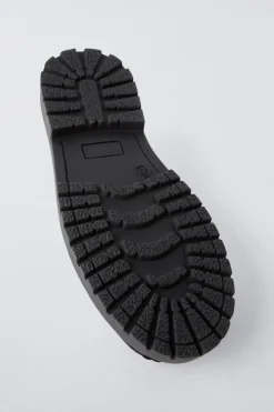 Niños ZARA 6 - 14 Años·Zapatos|6 - 14 Años·Trajes<MOCASÍN TRACK PIEL