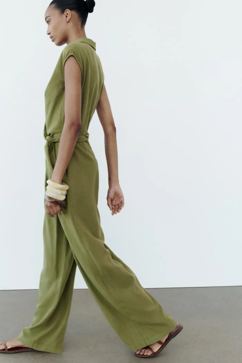 Outlet MONO ANCHO NUDO CON LINO Mujer Vestidos