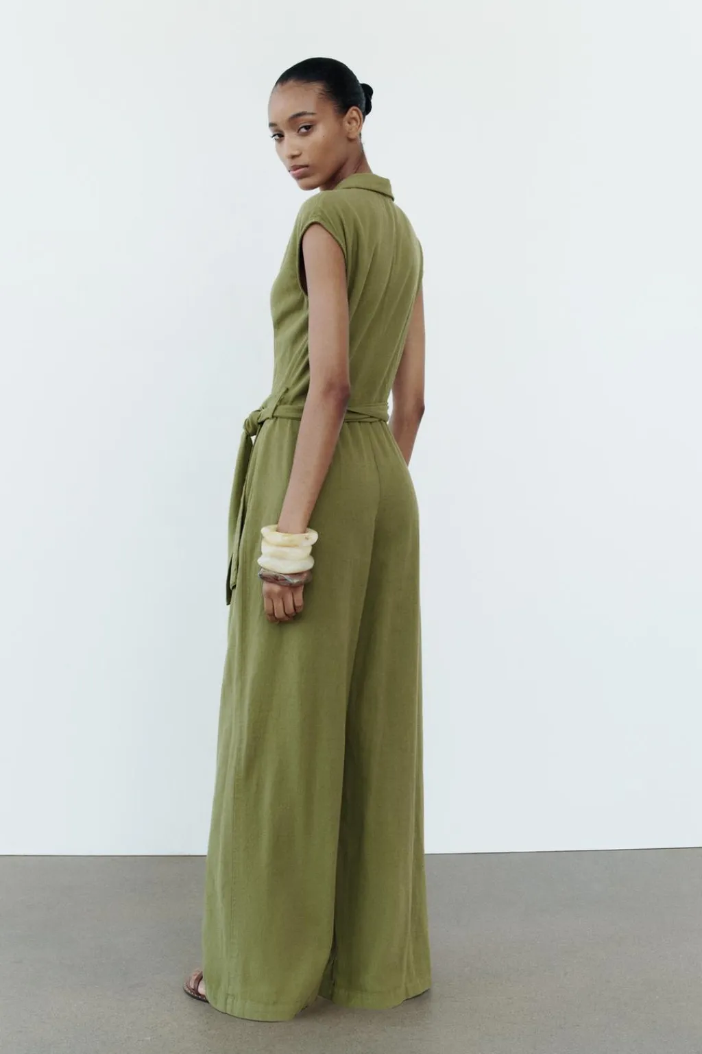 Outlet MONO ANCHO NUDO CON LINO Mujer Vestidos