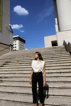 Discount MONO CREPE COMBINADO CINTURÓN Mujer Vestidos