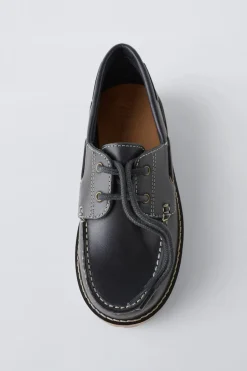 Niños ZARA 6 - 14 Años·Zapatos|6 - 14 Años·Zapatos<NÁUTICO PIEL