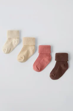Niños ZARA 0 - 6 Meses·Ropa Interior / Pijamas|0 - 6 Meses·Básicos<PACK CUATRO CALCETINES COLORES