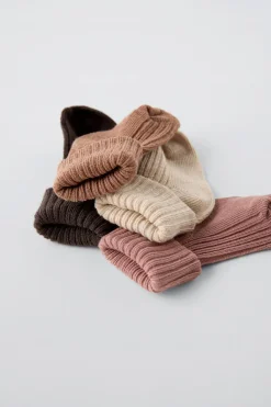 Niños ZARA 0 - 6 Meses·Básicos|6 - 18 Meses·Accesorios / Calcetines<PACK CUATRO CALCETINES COLORES