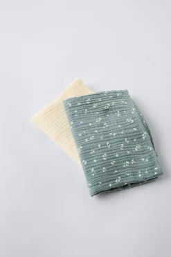 Niños ZARA 0 - 6 Meses·Básicos|6 - 18 Meses·Accesorios / Calcetines<PACK DOS MUSELINAS HOJITAS