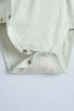 Niños ZARA 0 - 6 Meses·Bodies / Camisas|0 - 6 Meses·Ropa Interior / Pijamas<PACK TRES BODIES KIMONO ESTAMPADO