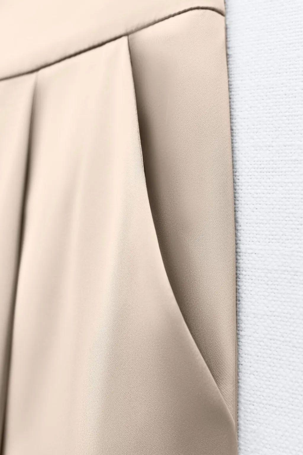 Sale PANTALÓN ANCHO SATINADO Mujer Pantalones