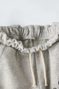 Niños ZARA 1½ - 6 Años·Pantalones|1½ - 6 Años·Licencias<PANTALÓN BORDADO MINNIE MOUSE © DISNEY