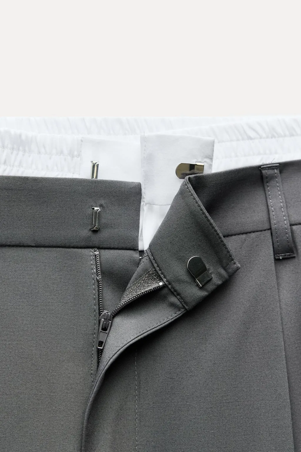 Sale PANTALÓN BOXER BANDA LATERAL Mujer Pantalones