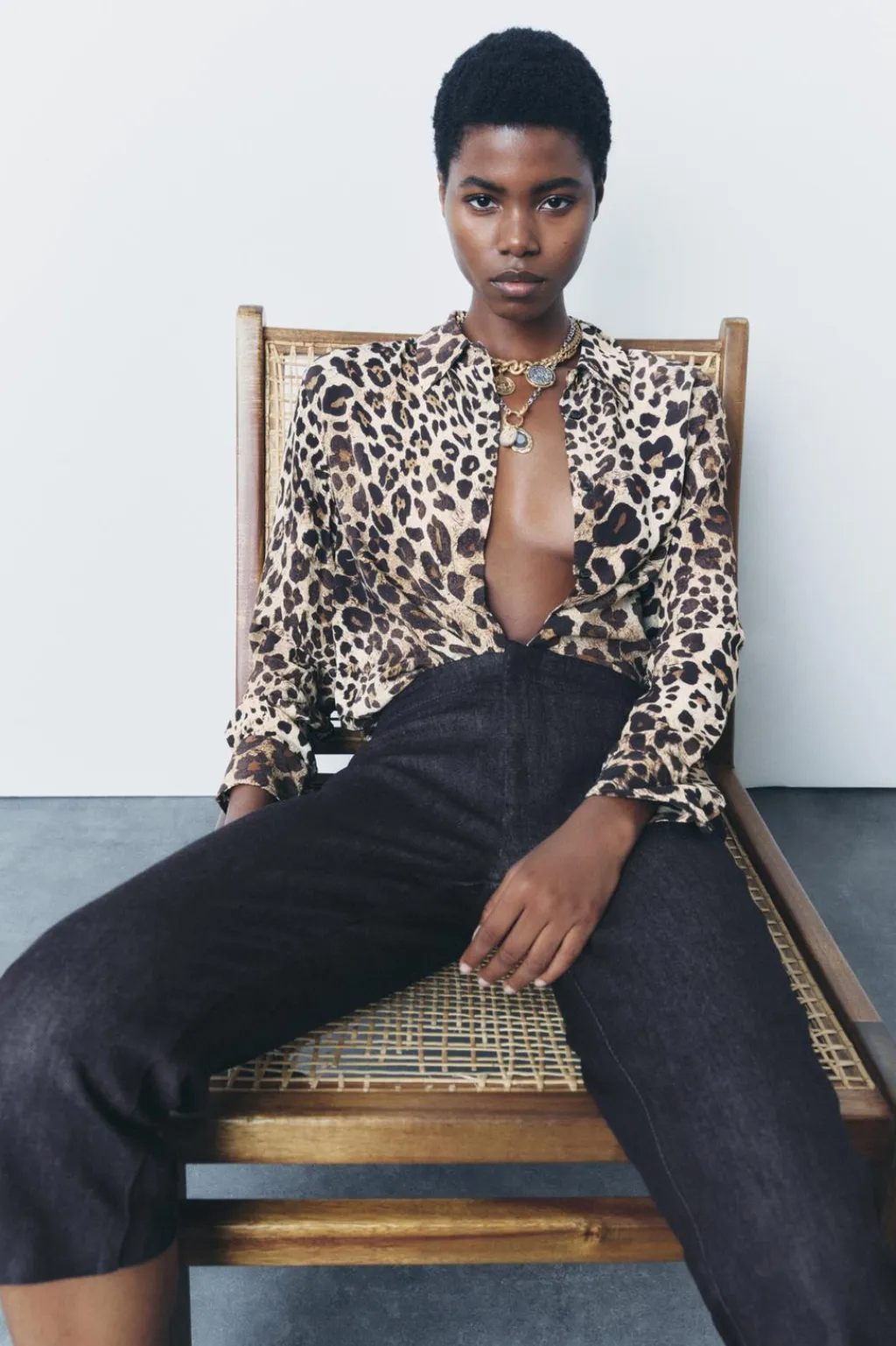 Sale PANTALÓN CAPRI ZW COLLECTION TIRO MEDIO Mujer Pantalones