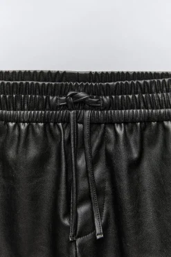 Niños ZARA 6 - 14 Años·Pantalones<PANTALÓN EFECTO PIEL