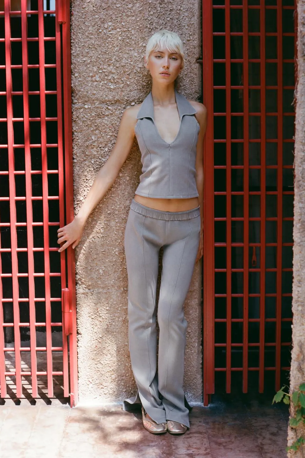 Outlet PANTALÓN FLARE INTERLOCK EFECTO LAVADO Mujer Pantalones