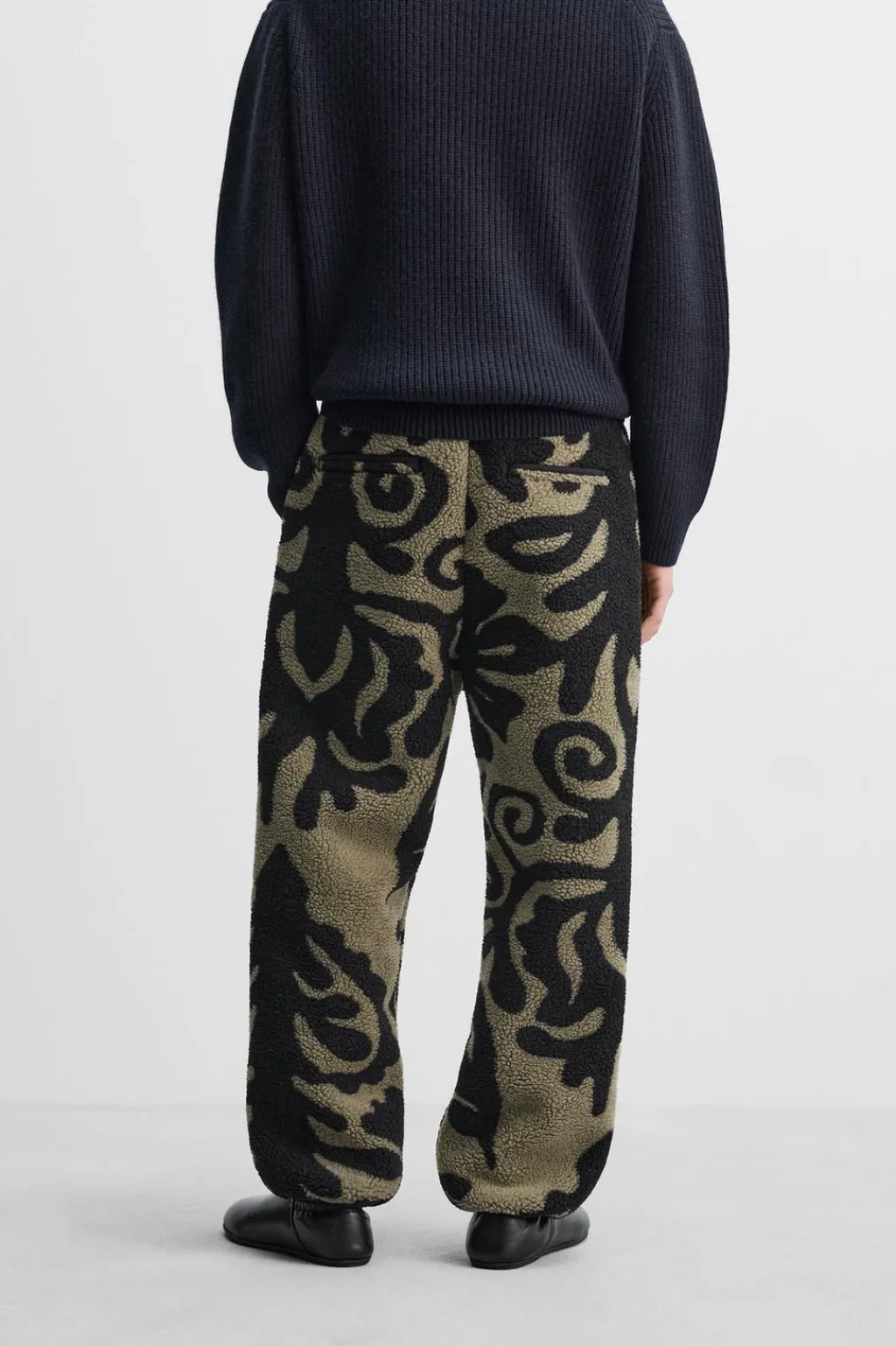 Fashion PANTALÓN JACQUARD BORREGUILLO X NANUSHKA Hombre Pantalones