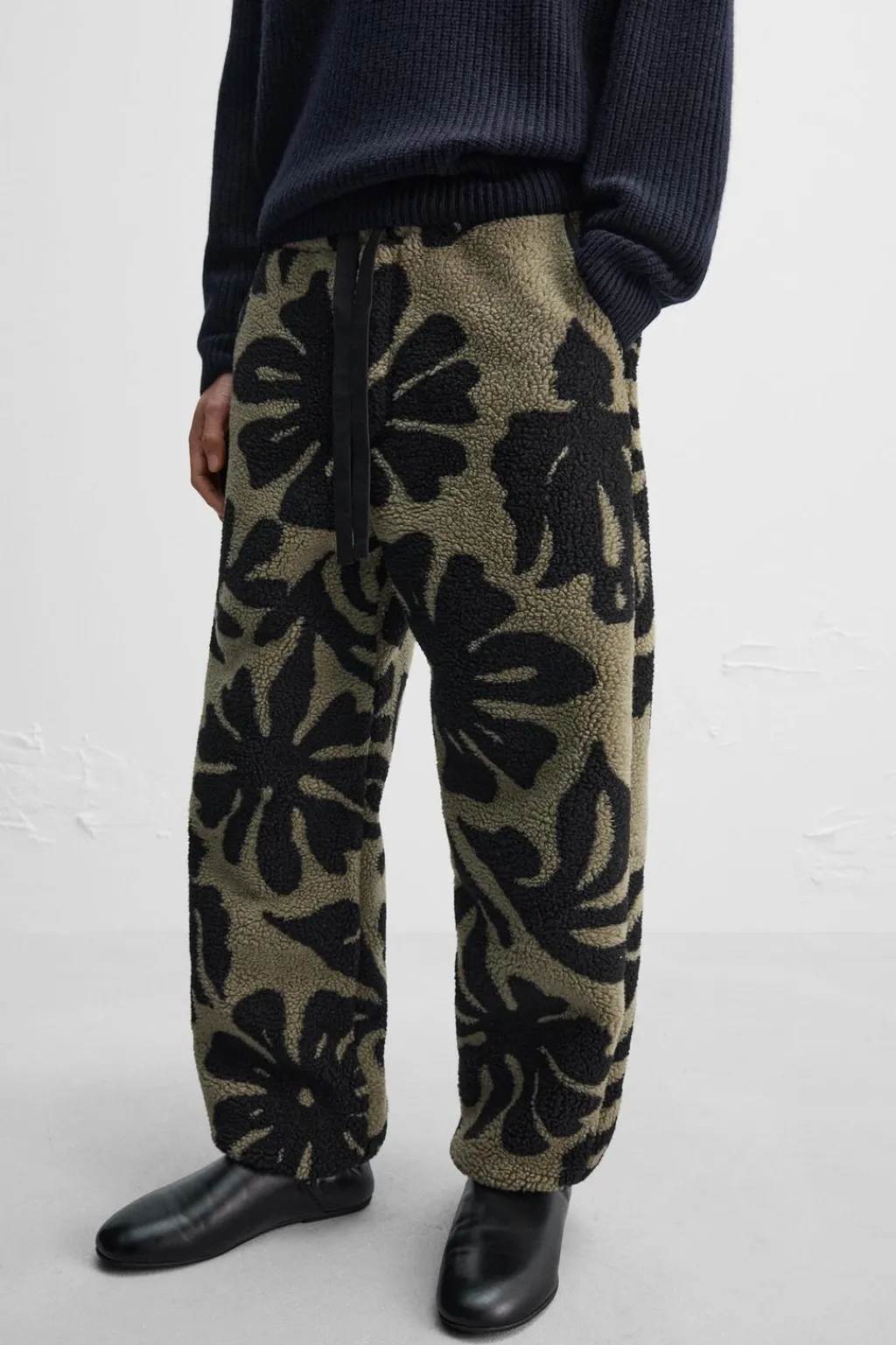 Fashion PANTALÓN JACQUARD BORREGUILLO X NANUSHKA Hombre Pantalones