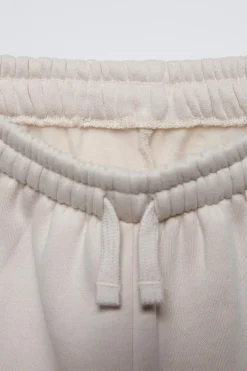 Niños ZARA 1½ - 6 Años·Pantalones / Leggings|1½ - 6 Años·Total Look<PANTALÓN JOGGING TEXTO