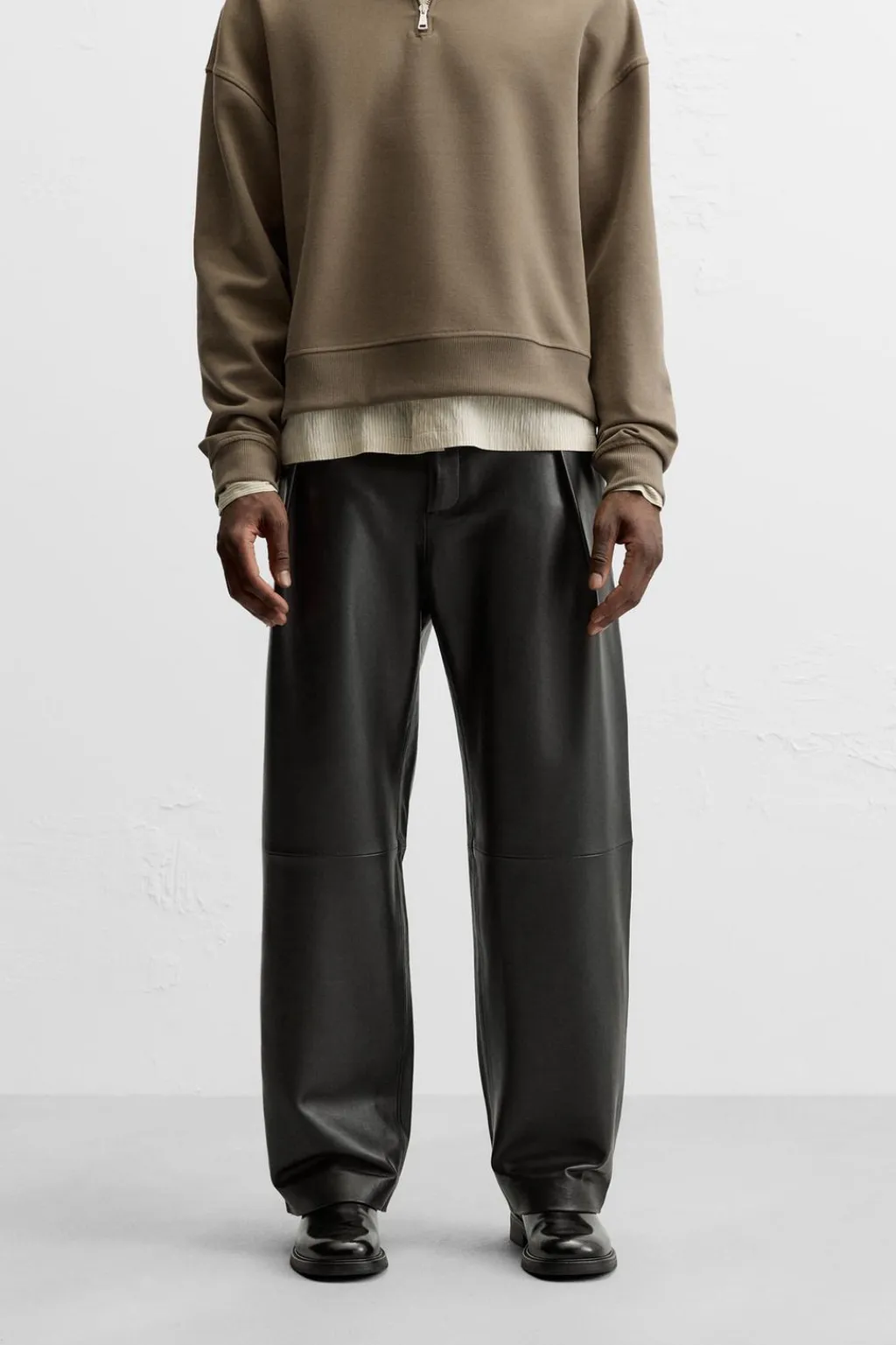 New PANTALÓN PIEL PLIEGUES Hombre Pantalones