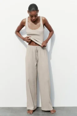 Clearance PANTALÓN RECTO TEXTURA Mujer Pantalones