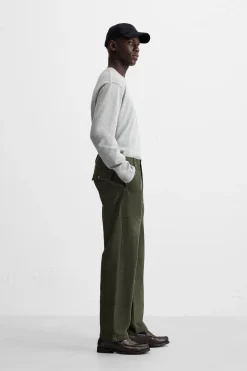 Outlet PANTALÓN STRAIGHT FIT PARCHES Hombre Pantalones