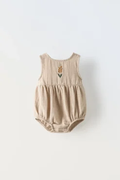 Niños ZARA 6 - 18 Meses·Vestidos / Monos<PELELE BAMBULA BORDADO