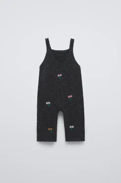 Niños ZARA 6 - 18 Meses·Conjuntos|6 - 18 Meses·Punto<PETO PUNTO FLORES BORDADAS
