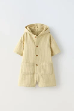 Niños ZARA 1½ - 6 Años·Faldas / Bermudas|1½ - 6 Años·Pantalones / Leggings<PETO WAFFLE CAPUCHA CORTO