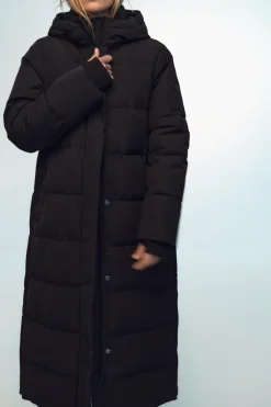 Outlet PLUMÍFERO LARGO CAPUCHA WATER AND WIND PROTECTION Mujer Abrigos / Anoraks