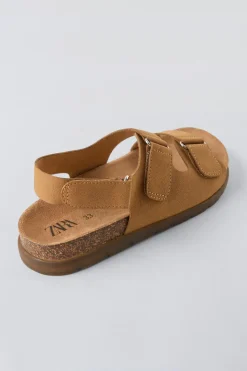 Niños ZARA 6 - 14 Años·Zapatos|6 - 14 Años·Zapatos<SANDALIA BÁSICA