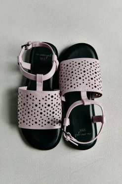 Niños ZARA 6 - 14 Años·Zapatos<SANDALIA CALADA - SEA NY