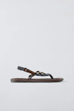 Niños ZARA 6 - 14 Años·Zapatos<SANDALIA CUERDAS