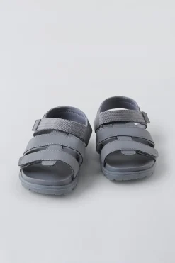 Niños ZARA 1½ - 6 Años·Zapatos|1½ - 6 Años·Zapatos<SANDALIA ENGOMADA