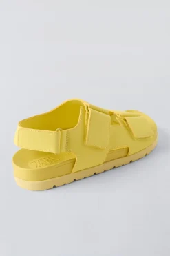 Niños ZARA 6 - 14 Años·Zapatos|6 - 14 Años·Zapatos<SANDALIA ENGOMADA