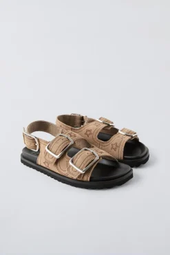 Niños ZARA 6 - 14 Años·Zapatos<SANDALIA HEBILLA PIEL