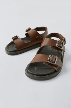 Niños ZARA 6 - 14 Años·Zapatos|6 - 14 Años·Zapatos<SANDALIA HEBILLAS