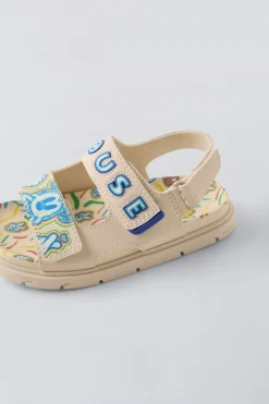 Niños ZARA 1½ - 6 Años·Licencias|1½ - 6 Años·Zapatos<SANDALIA MICKEY MOUSE © DISNEY