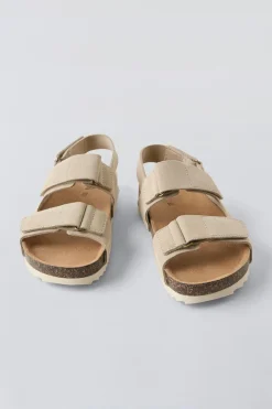 Niños ZARA 6 - 14 Años·Zapatos|6 - 14 Años·Zapatos<SANDALIA PIEL SERRAJE