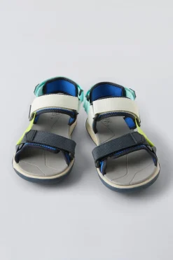 Niños ZARA 6 - 14 Años·Zapatos|6 - 14 Años·Zapatos<SANDALIA TÉCNICA TIRAS